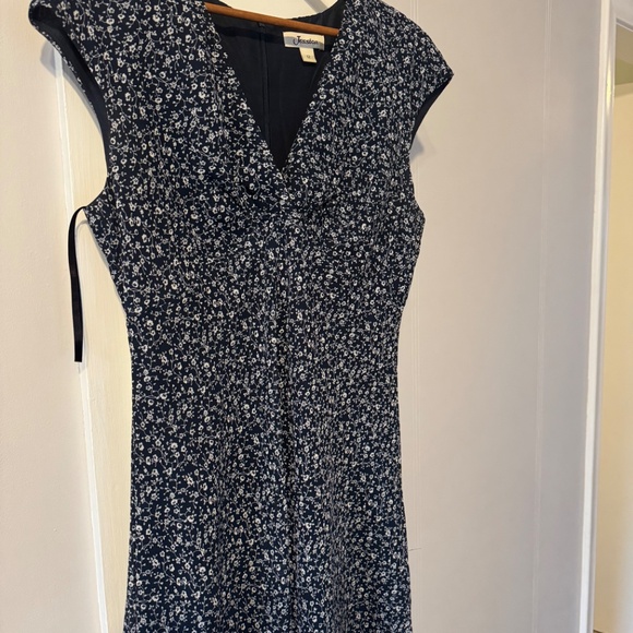 Blue Floral Dress - Picture 5 of 6